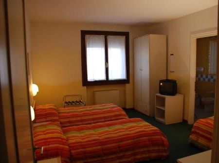 Hotel Marco Polo Caldogno Quarto foto